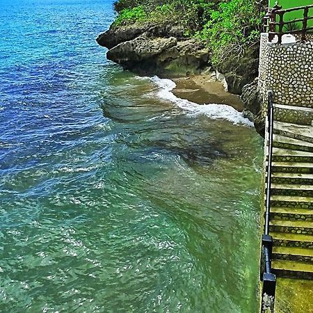 Agua Villa Cebu Bagian luar foto